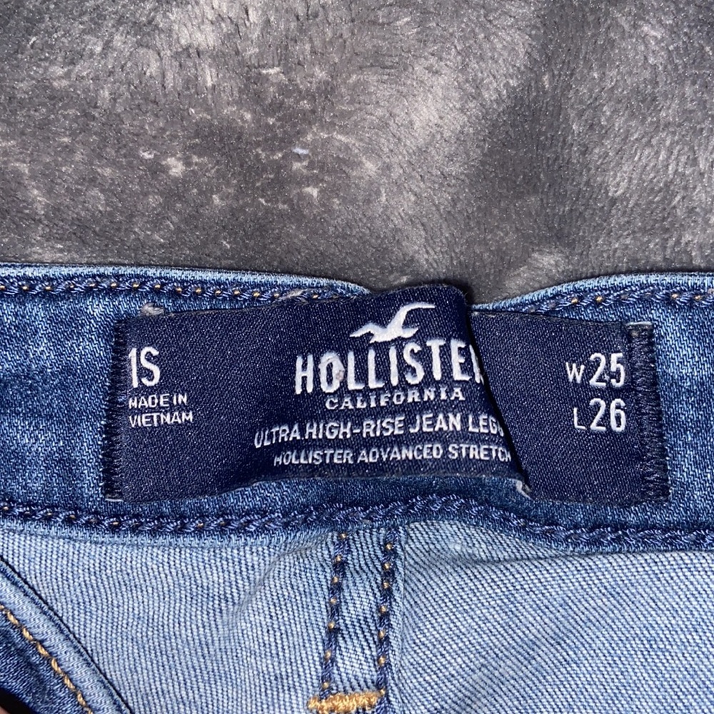 Jeans - Picture 3 of 3